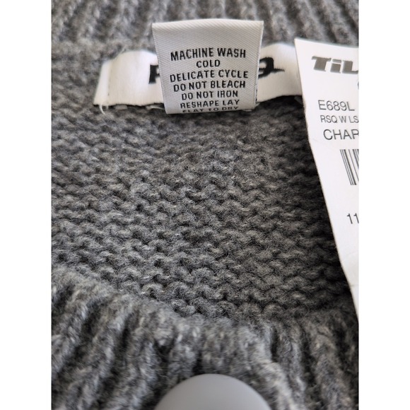 RSQ Women's Grey Cardigan Sweater with Bows Size  Medium New With Tags - Picture 6 of 8